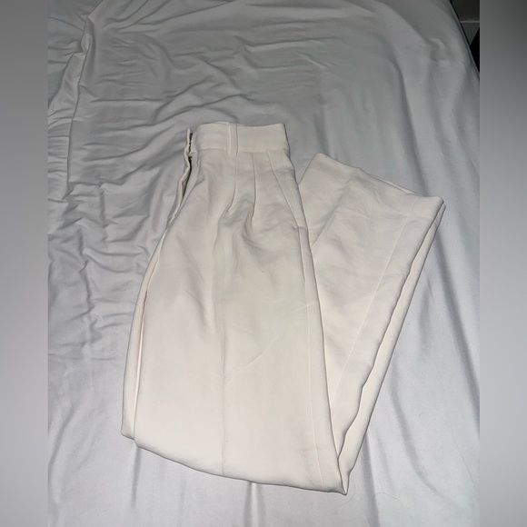 ARITZIA Effortless Pants various sizes - Picture 3 of 12